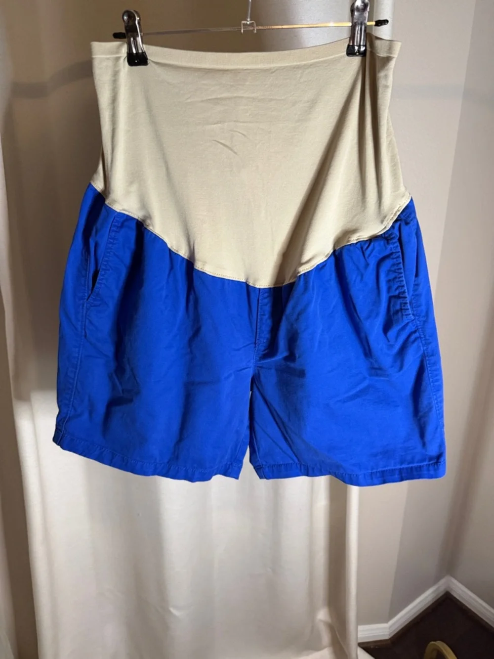 Old Navy Maternity Shorts in Blue - Picture 1 of 3